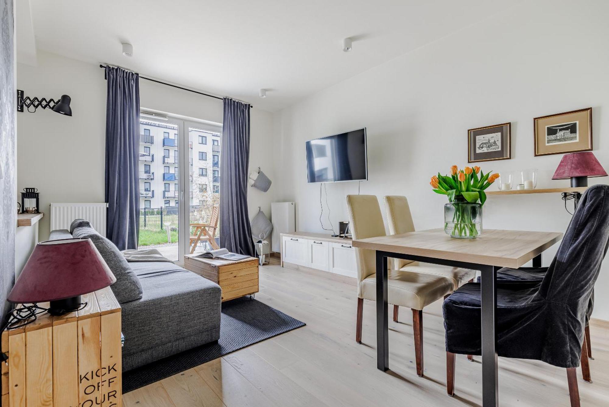 Relax&comfort New Waw 50 Sqm With Terrace, Garden, Free Parking And Ac * Varšava
